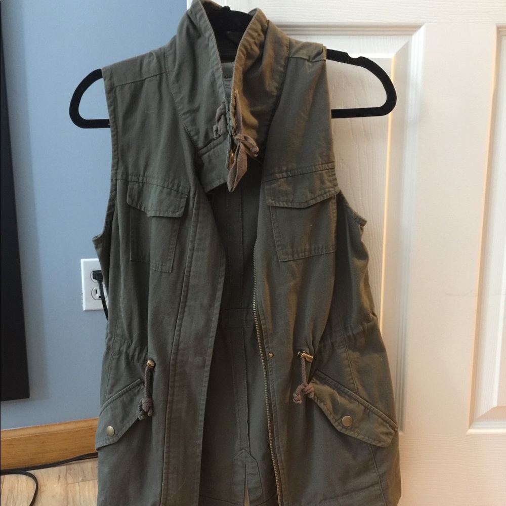 American Rag utility vest
